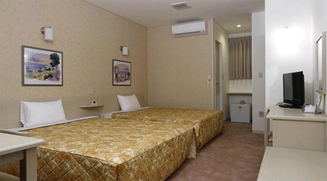 Family Lodge Hatagoya Kofu Isawa Fuefuki Exteriér fotografie